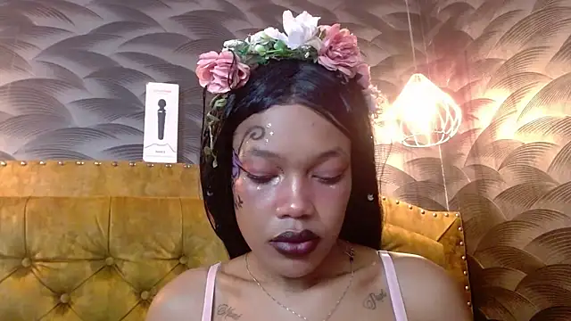 CrystalBrooke3x