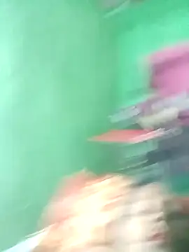 Hot_bhomihh4