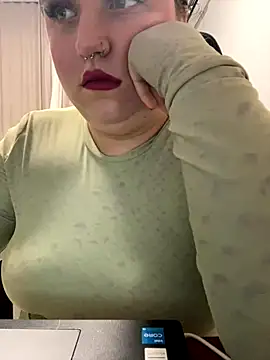 Ellainaaa