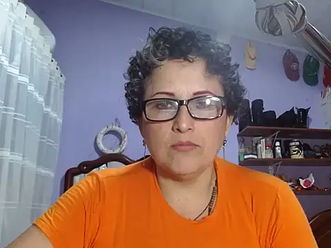 Malefi_milf