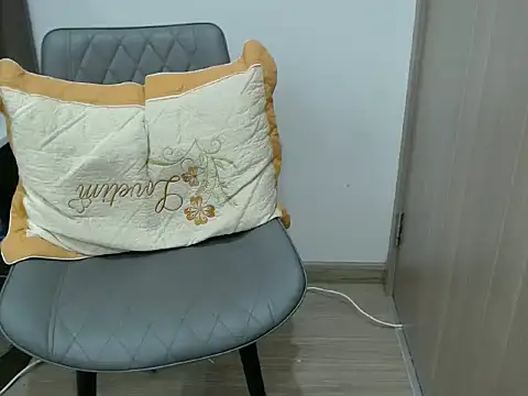 Zhi__2k6