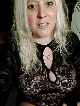Bouncy-Bella28X