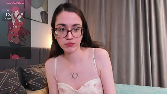 bellacatlovesmeat