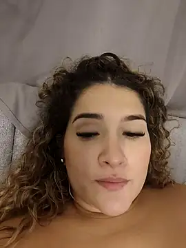 Sara_smiiith211