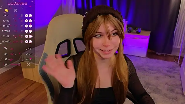 zelda_1 live cam screenshot female on CamSexing – Live Sex Chat & Webcam Shows