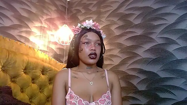 CrystalBrooke3x