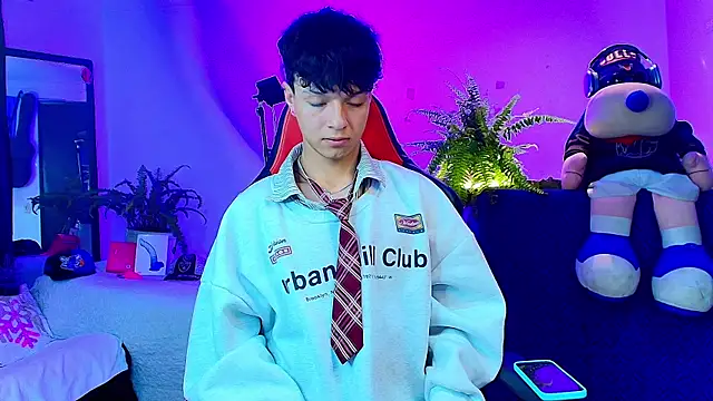 twink_sebas_