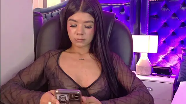 Violet_Grace