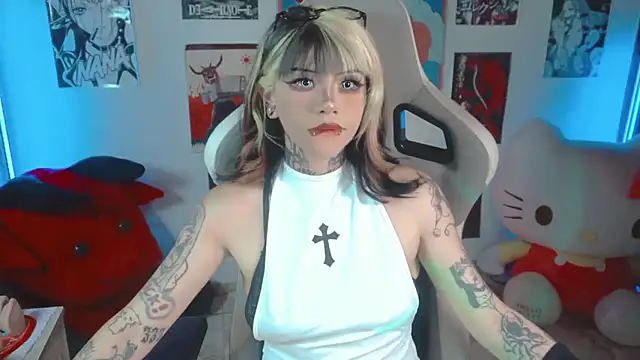 Deadly_Doll