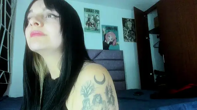 KARINNA__RAVEN