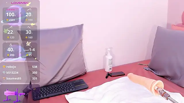 allyson_petite