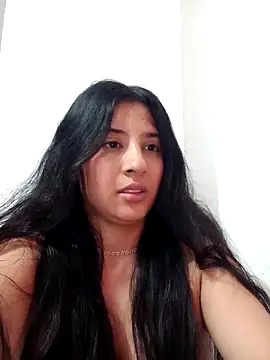 VALENTINA_ROUSE_