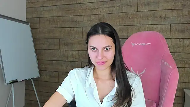 AlisaVersailles webcam stripchat model stream image