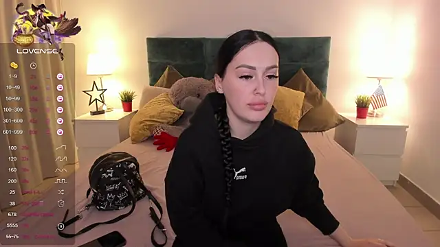 missangellina - MissAngellina's free webcam - UK Sex Cams