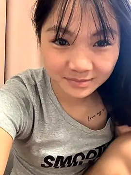 Emlyly-18