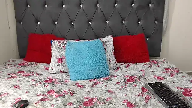 YummyJellybooty13