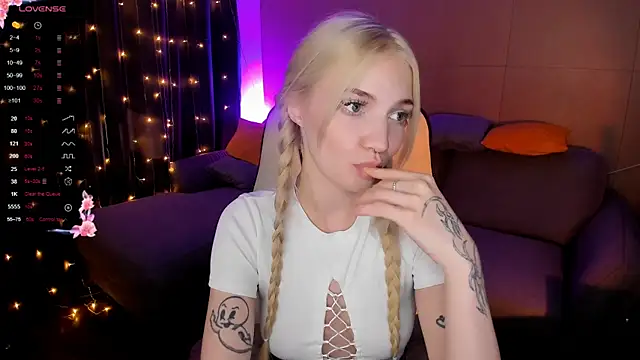 AnyaTaylor_