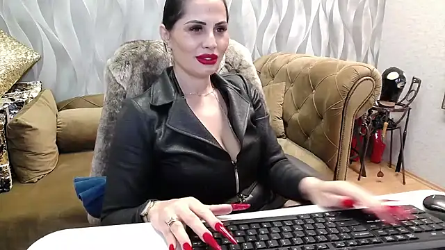 Sara_Poison
