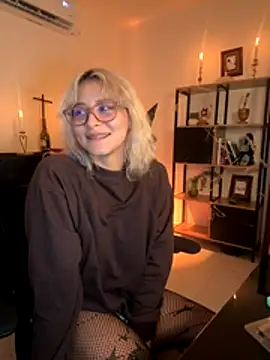 ramona_flower - Ramona_Flower's free webcam - UK Sex Cams