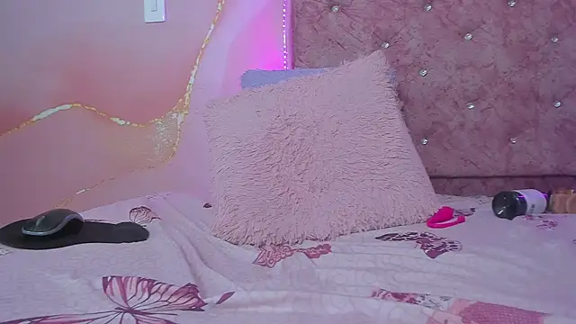violet_taylor_