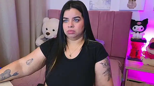 MiahJoness