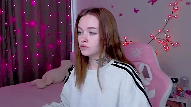 Naughty_Mable