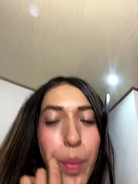 lunaa_kiss19