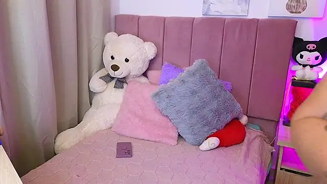 MiahJoness