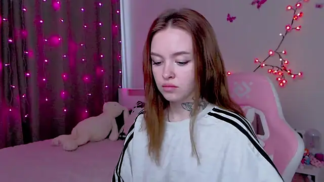 Naughty_Mable