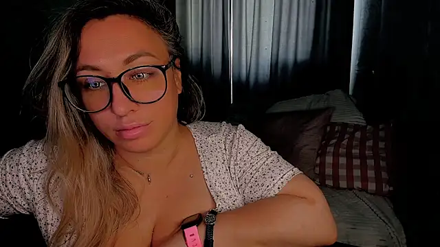 CumOnMy_Tits