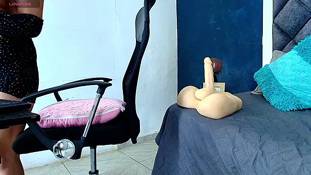Lisa_Louis