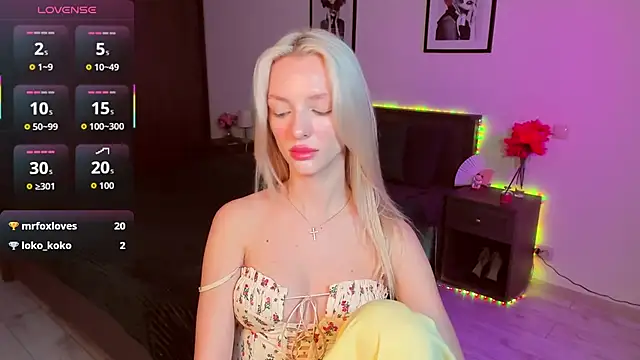 AleksaBlonde