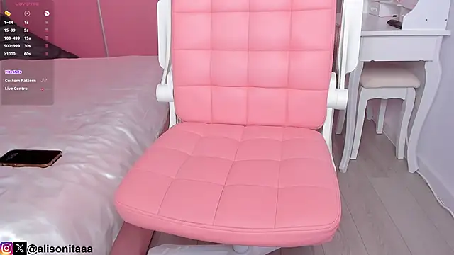 alisonita_