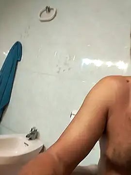 juandi21cm - Juandi21cm's free webcam - UK Sex Cams