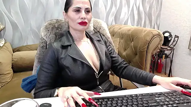 Sara_Poison