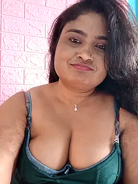 hornyriyanka - Hornyriyanka's free webcam - UK Sex Cams