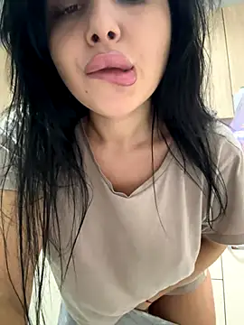 Scarlett-Dream from StripChat is Freechat