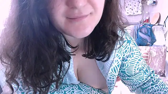 Live sex cam of SoftLia