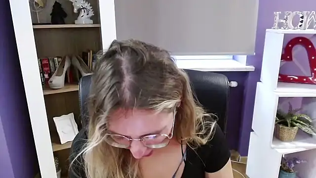 Zoey_Erotic