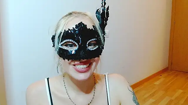 SatinQueen90
