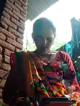 Pooja750