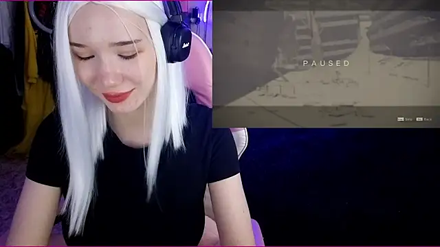 Maya_Viola