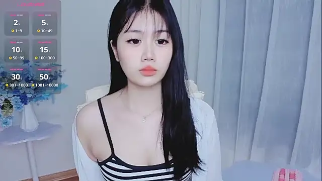 Crystal_Lea