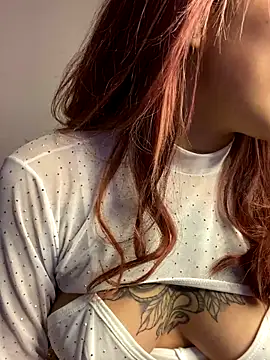 Sara_pink18