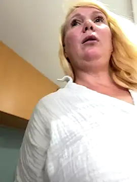 EmmaInLove23