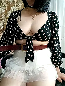 lovemebaby20 - Lovemebaby20's free webcam - UK Sex Cams
