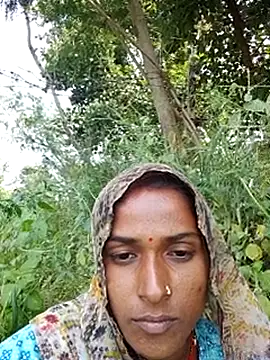 Hot_reshmaji