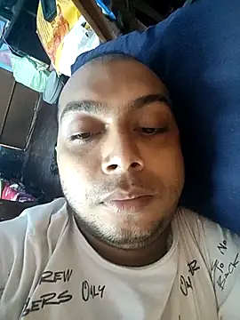 pinklips72