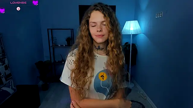  RayaNenlia chat room