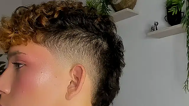 Angel_superhuge